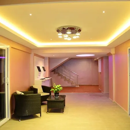 酒店 Banu Luxury